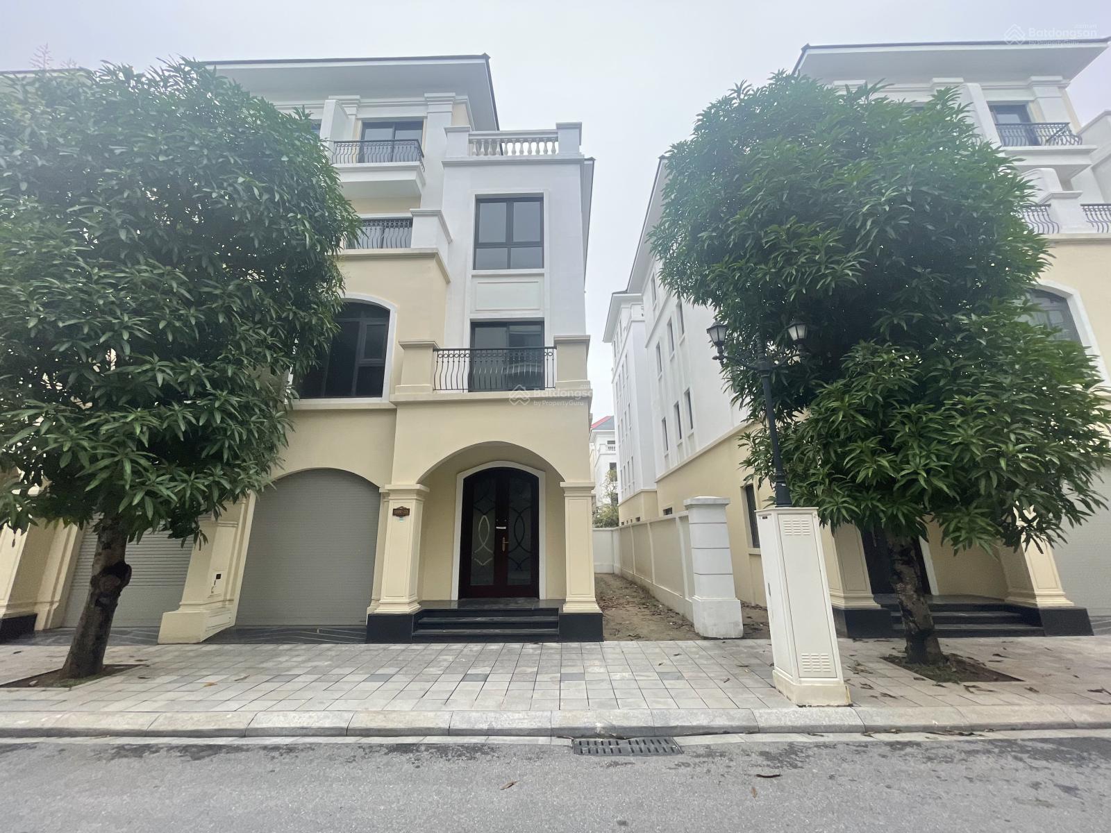 Biệt thự Song lập Mini Vinhomes OCP2 144m² - Hướng ĐN, Sân vườn rộng, Giá tốt