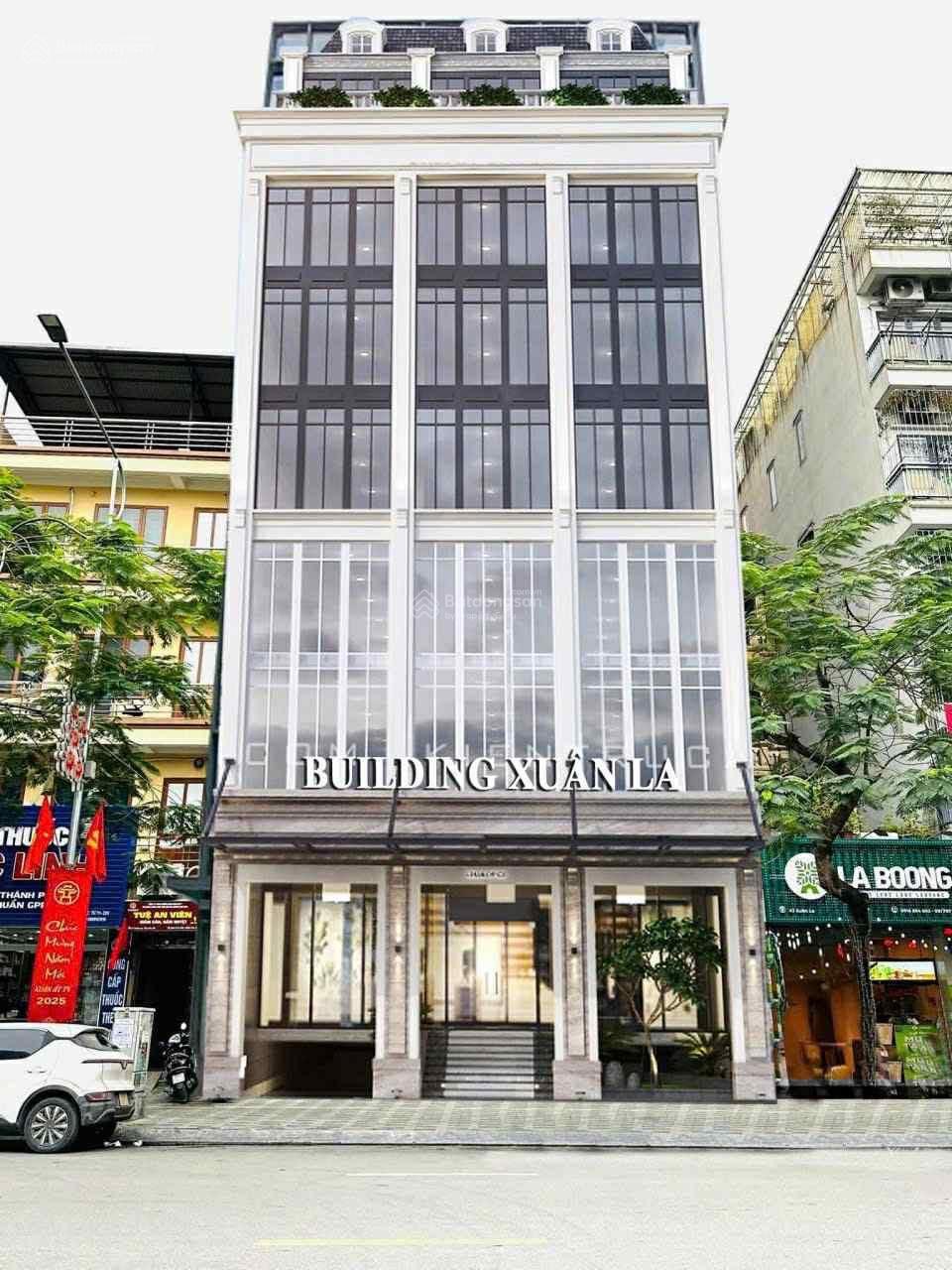 Cho thuê Tòa nhà Văn phòng Mặt phố Trần Hưng Đạo, Hoàn Kiếm - 250m² x 7 Tầng - Kinh doanh Đa ngành