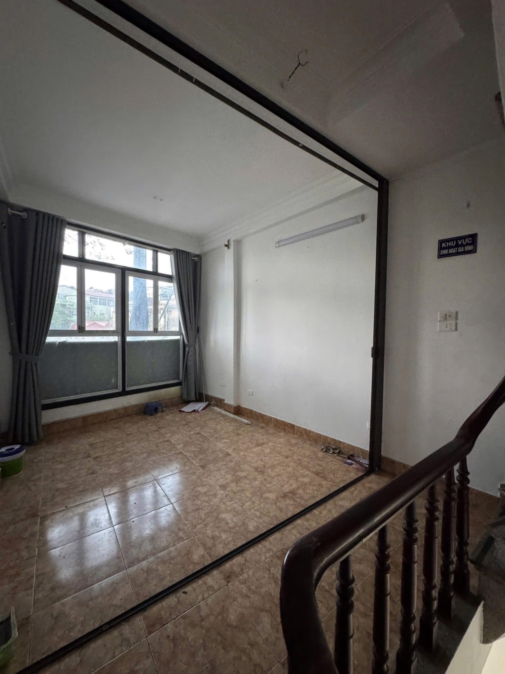 Nhà Mặt Phố Phạm Hồng Thái Ba Đình 46m² - 30.3 Tỷ - Vị Trí Đẹp