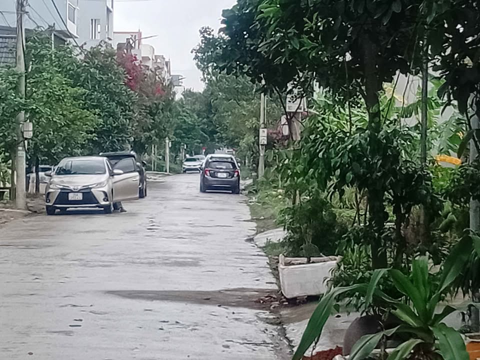 Đất Mặt Tiền 16m Đường Trịnh Tú, Hoa Lư - 339m² Giá 1x Tỷ