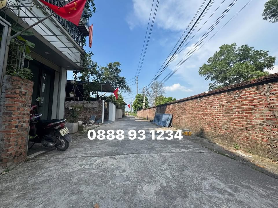 Bán đất bìa làng Đản Dị, Đông Anh 125m² - Đường ô tô tránh