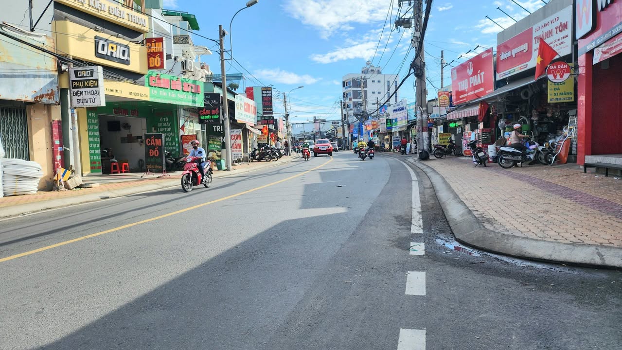 Nhà Linh Chiểu Thủ Đức 39m² – Ô tô vào tận nhà, giá chỉ 4.9 tỷ