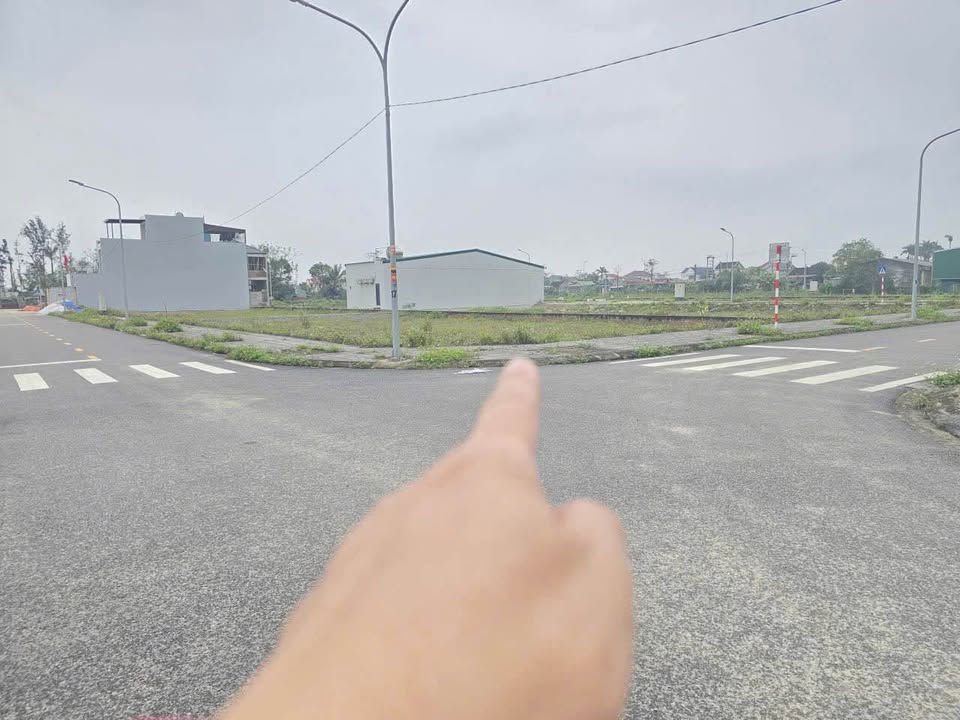 Đất đấu giá lô góc 85.5m² - Trung Thành, Vinh - 3.99 tỷ