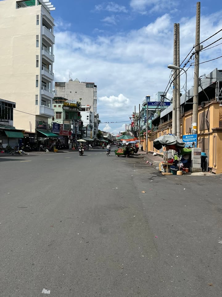 Nhà Hẻm Bùi Hữu Nghĩa 40m² - Giá Nhỉnh 6 Tỷ, Sổ Vuông Nở Hậu Nhẹ