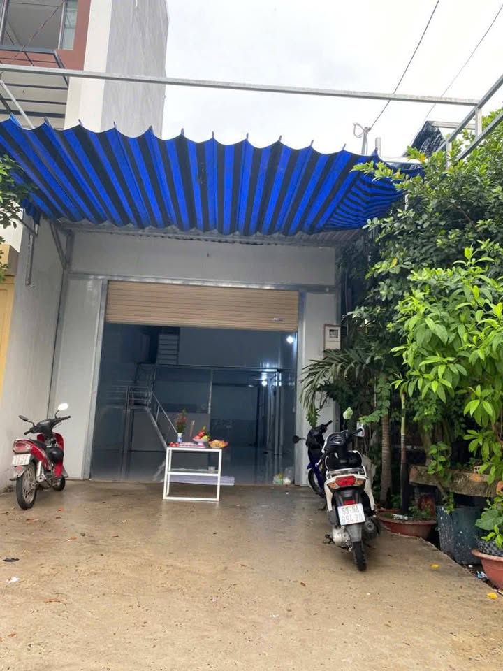 Mặt bằng kinh doanh Đường Bình Thành Bình Tân 90m² - Mặt tiền kinh doanh