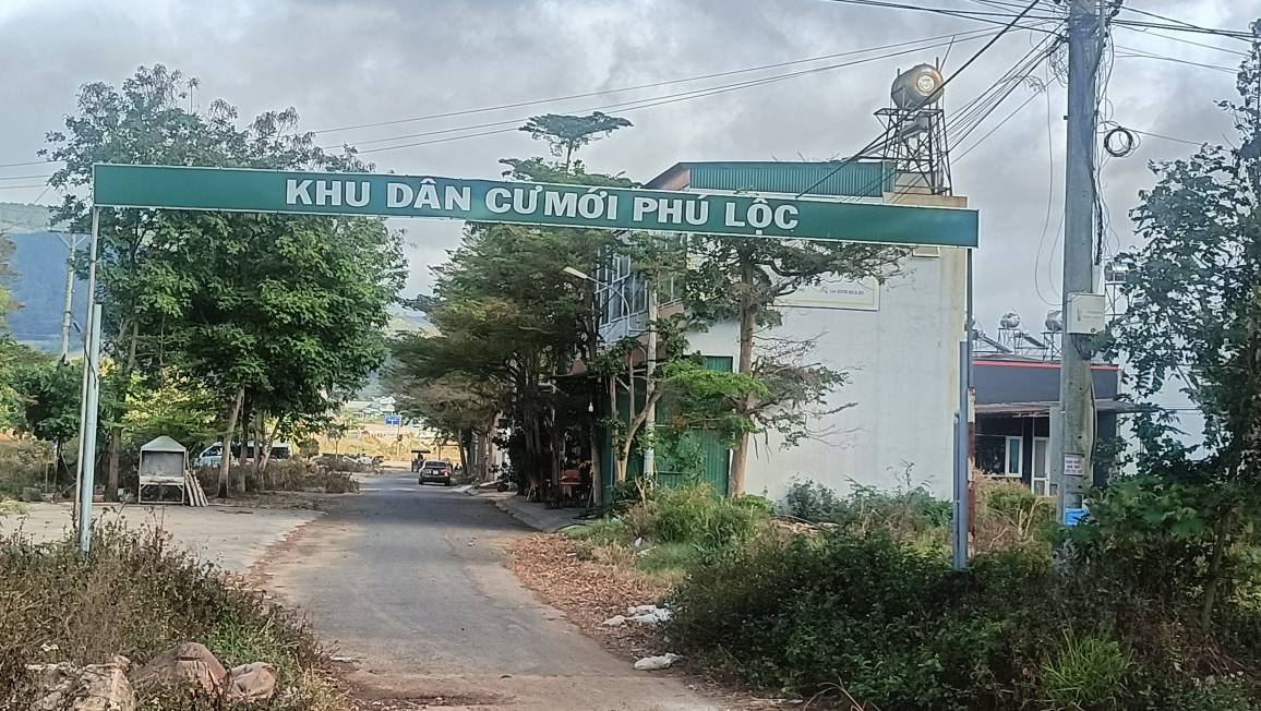 Đất Nền Lô Góc 2 Mặt Tiền Đường Nhựa Lớn, Đức Trọng - 210m² Thổ Cư