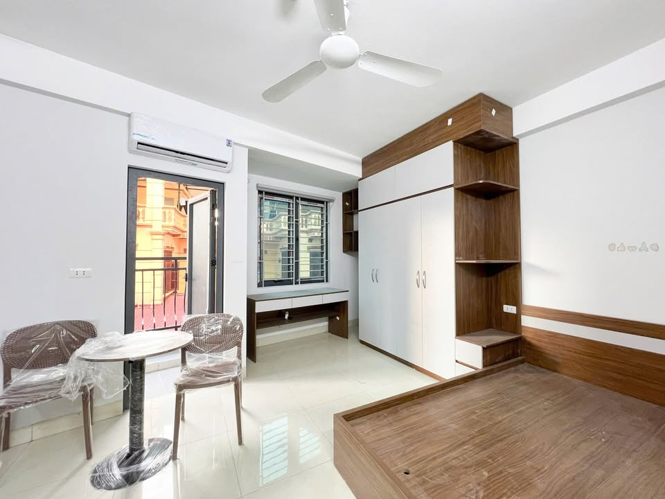 Nhà Ngõ 3 Đỗ Nhuận 5 Triệu/Tháng - Full Nội Thất, Cạnh Công Viên Hòa Bình