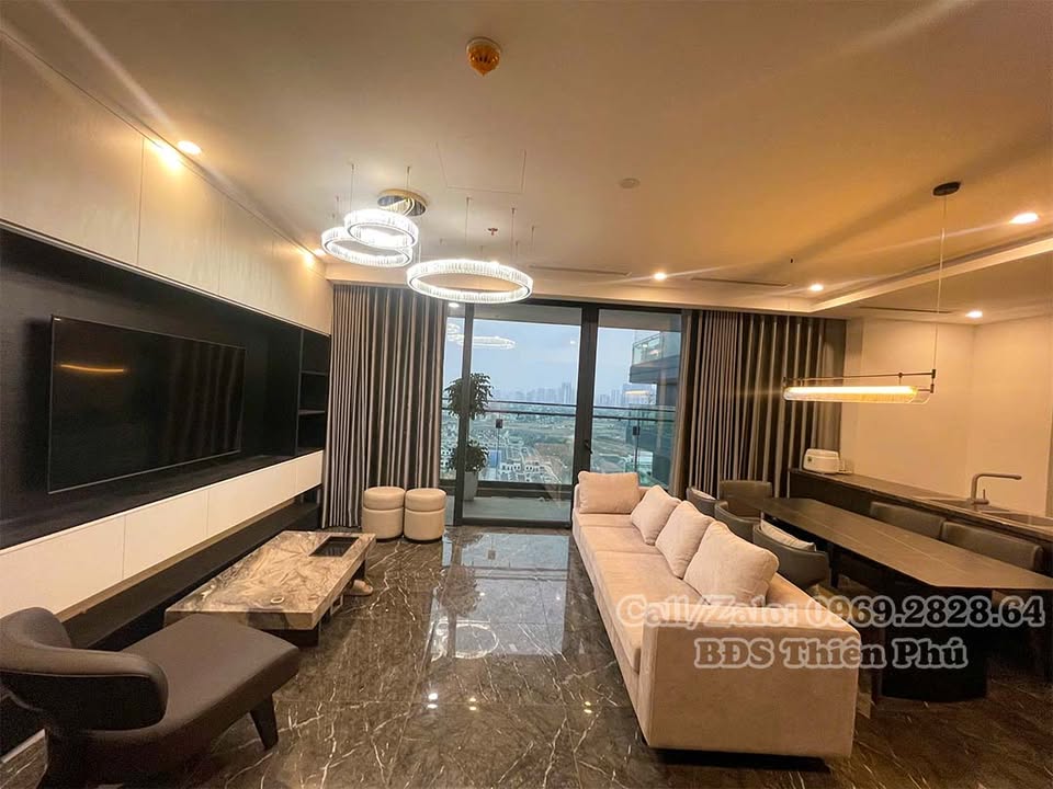 Căn hộ Sunshine Golden River 141m² - Ban công sân vườn đẳng cấp