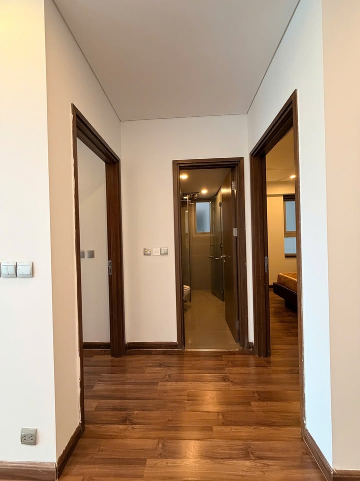 Căn hộ Ngoại Giao Đoàn 85m² View Hồ Điều Hòa - Sổ Hồng Sẵn Sàng!