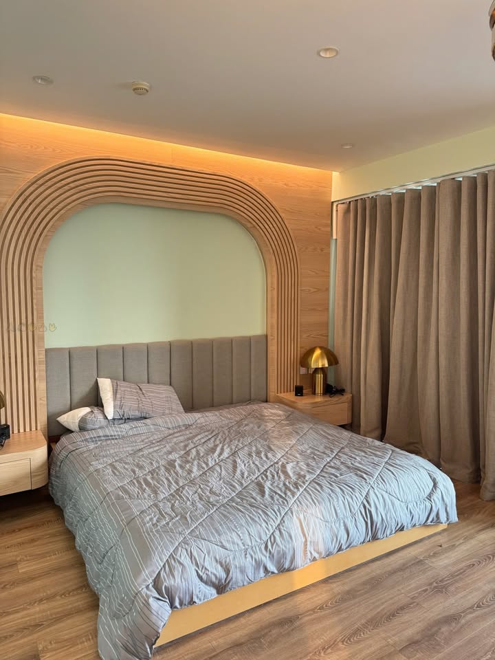 Cho thuê căn hộ Ciputra Tây Hồ 260m² - 4PN - Nội thất sang trọng