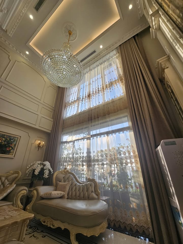 Penthouse Udic Westlake Ciputra 300m² - Full Nội Thất Nhập Khẩu, View Hồ Tây