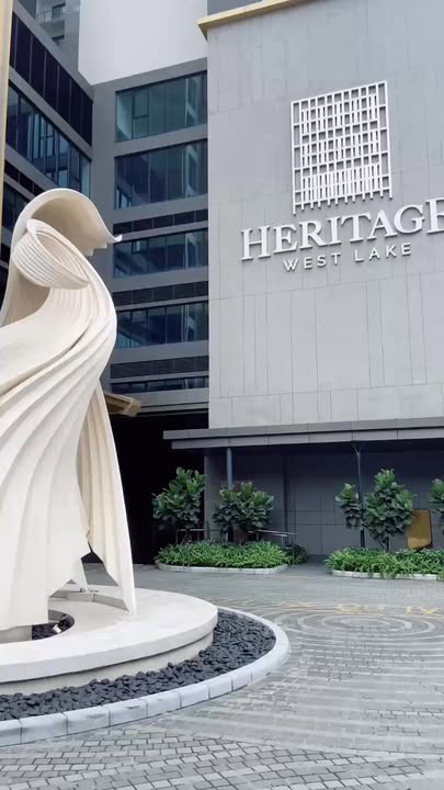 Căn hộ Heritage West Lake Tây Hồ 186m² giá từ 40 tỷ - View đẹp hiếm có!