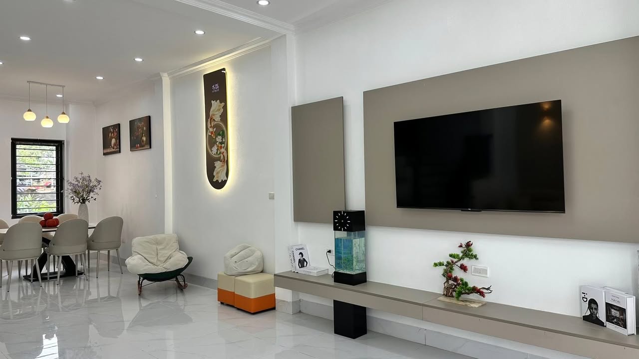 Nhà 3 Tầng Tặng Nội Thất Phố Nam Thịnh, Ninh Bình - 65.7m²