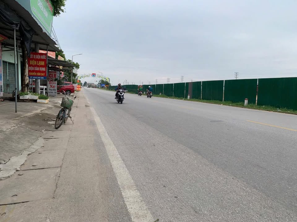 Đất nền 2 mặt tiền QL37, Hiệp Hòa, Bắc Giang - 130m², 4 tỷ