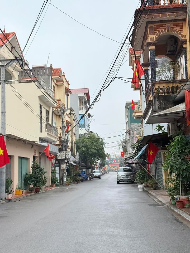 Đất nền Kiêu Kỵ, Gia Lâm 80m² - Sổ đỏ chính chủ, vị trí đẹp!