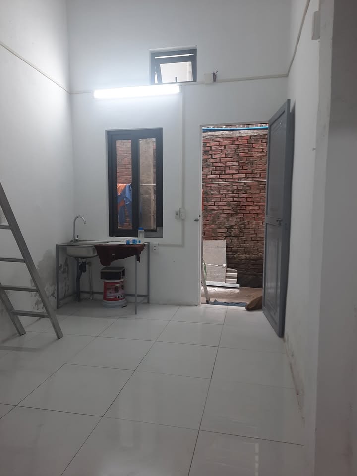 Phòng trọ Lĩnh Nam 22m² 2,5 triệu - Giá tốt hiếm có