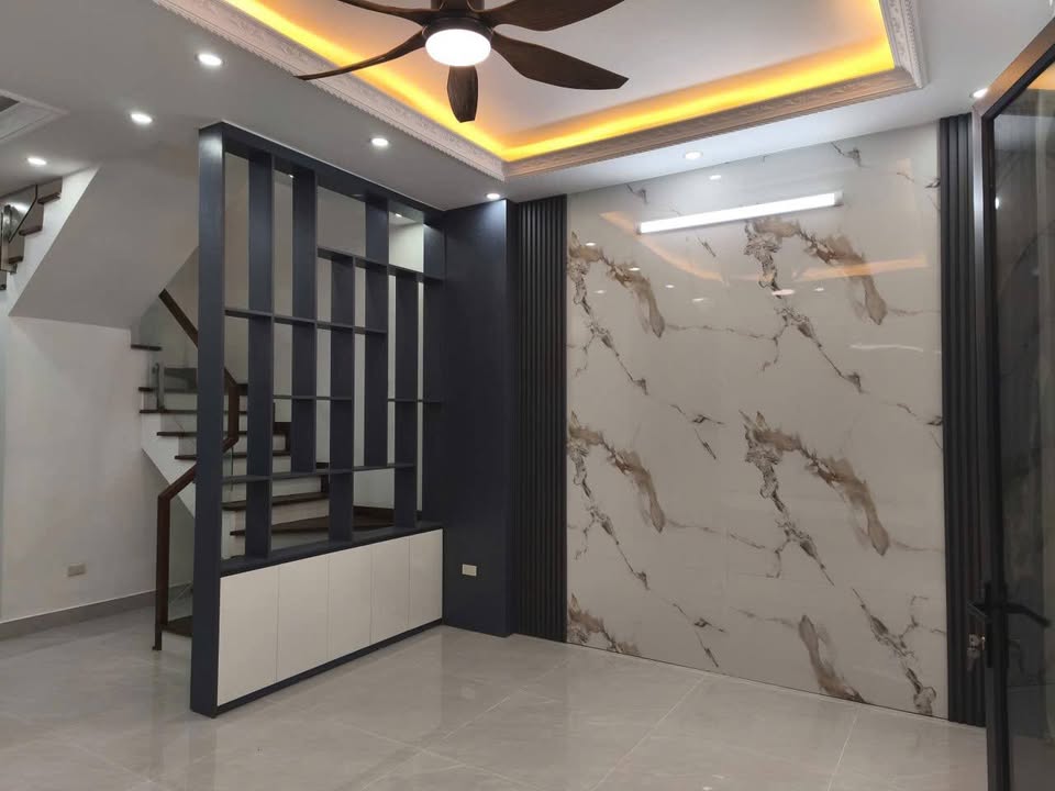 Nhà 3 Tầng Hiện Đại Phường Hải Tân, 43.9m² - Sẵn Sàng Ở Ngay