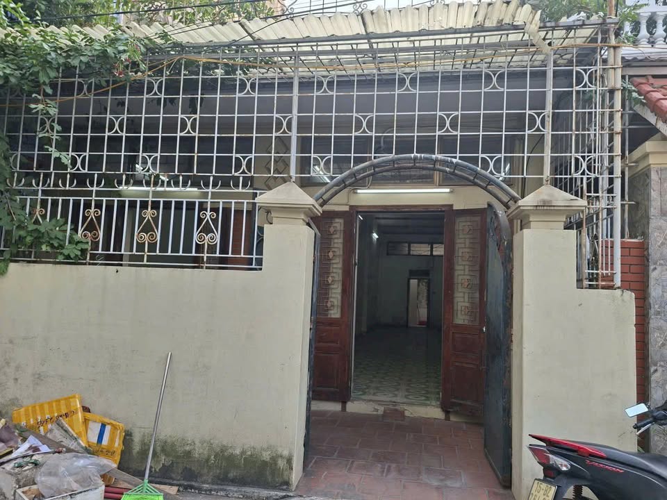 Nhà 1 Tầng 130m² Ngõ Hào Khê - Giá 3 Triệu/Tháng, Ô Tô Đỗ Cửa