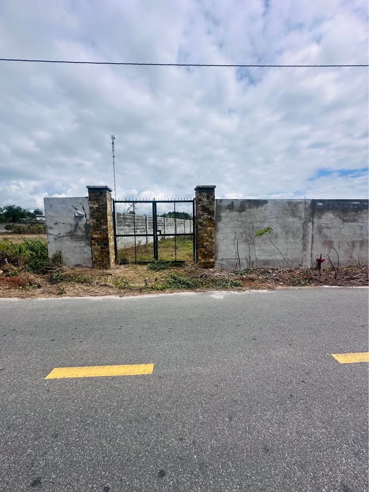 Đất Vườn Lô Góc TT Phước Hải - 400m² Sổ Sẵn, Gần Biển, Giá Đầu Tư