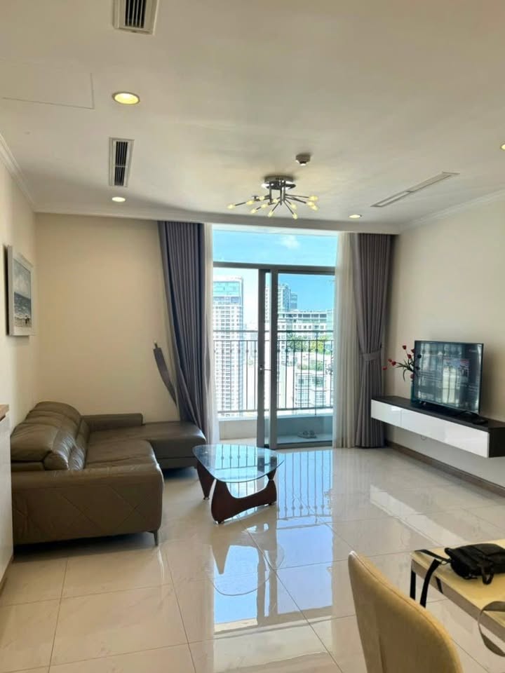 Căn hộ 1PN Vinhomes Central Park giá 19.5 triệu - Full nội thất!