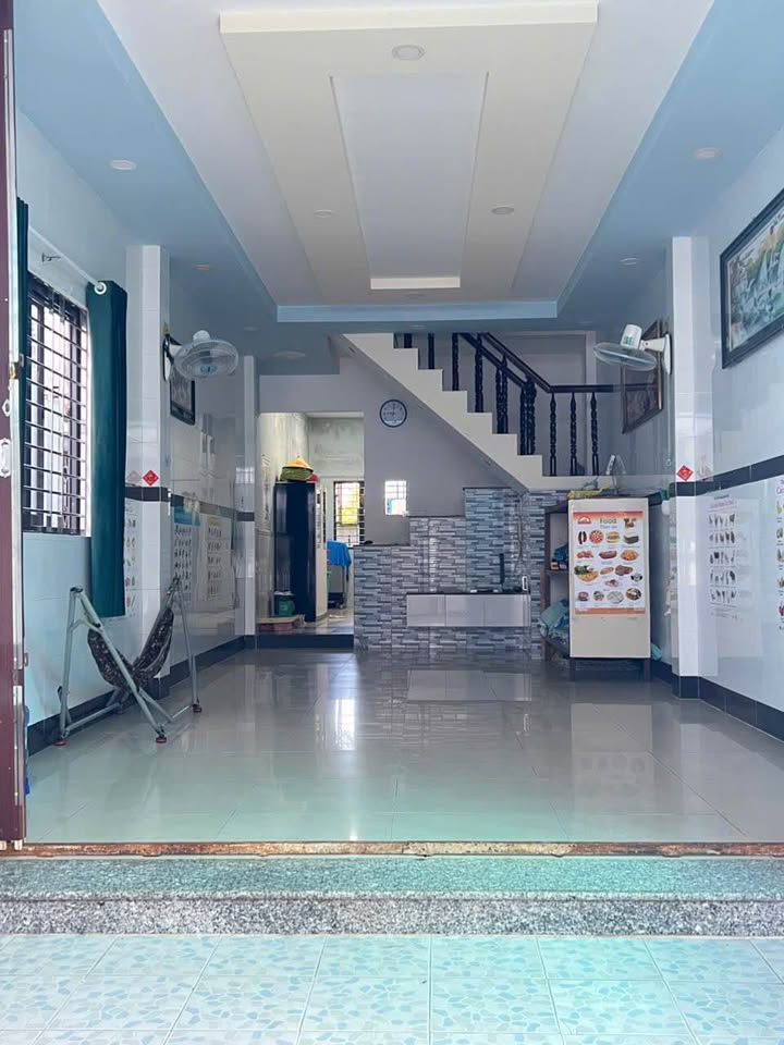 Nhà Hẻm Ô Tô Hùng Vương, Sóc Trăng - 64m² Thổ Cư, 2 Tỷ TL