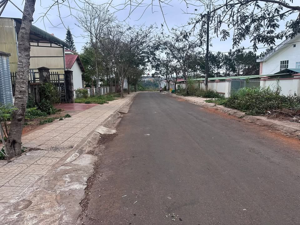 Nhà riêng Đức An Đắk Song 192m² giá 2.5 tỷ - Sổ hồng sẵn sàng ở ngay!