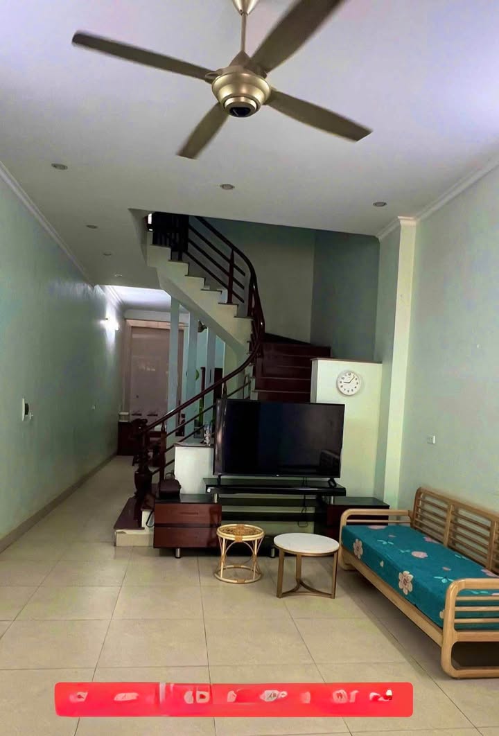 Nhà 4 Tầng Phủ Lý - 66m² Sổ Đỏ Trao Tay, Ô Tô Đỗ Cửa