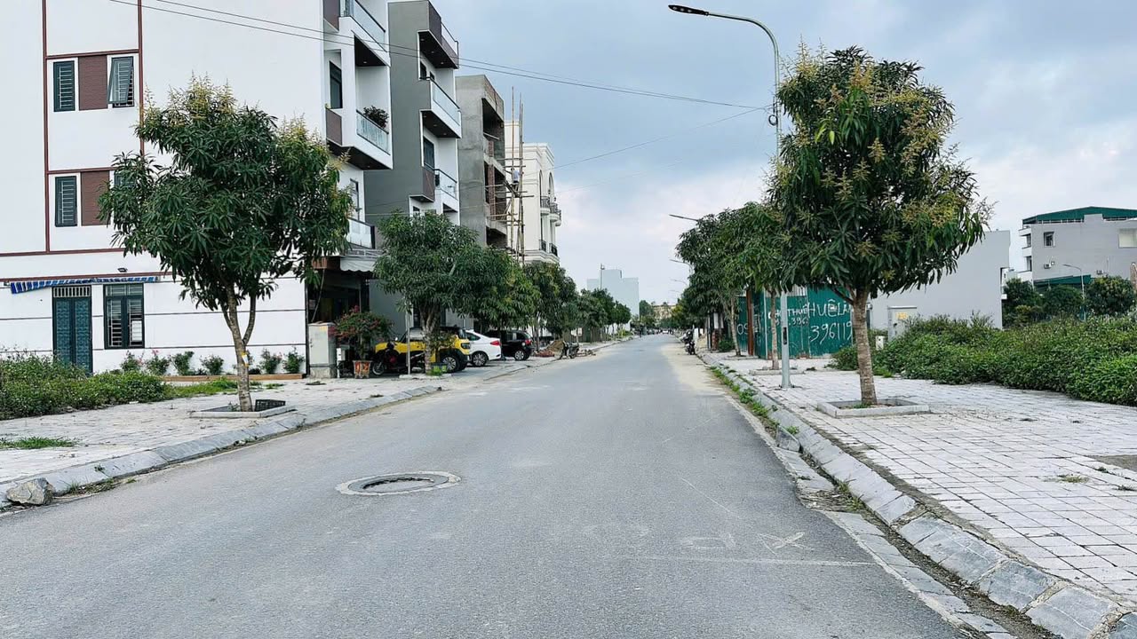 Đất Vườn Bia 70m² Sổ Đỏ Chính Chủ - Giá 4 Tỷ Thương Lượng