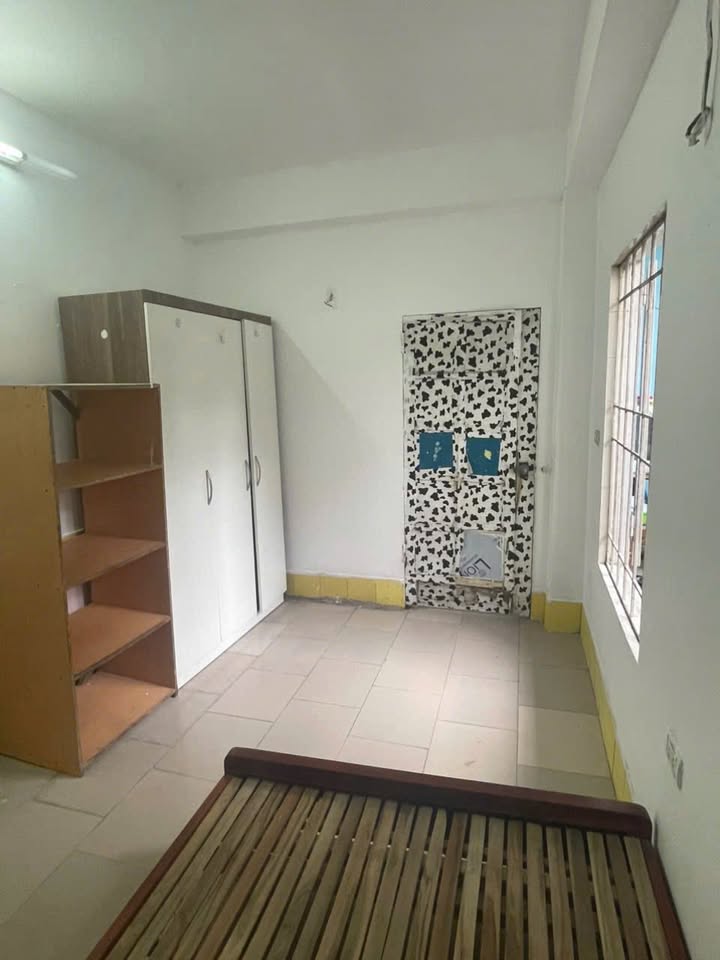 Cho thuê phòng trọ 2.2 triệu/tháng tại 562 Trần Cung - Không chung chủ