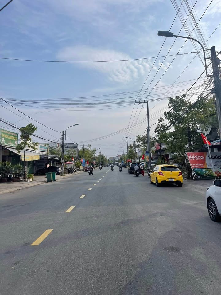 Bán Nền Mặt Tiền Kênh Tỉnh Đội, Cà Mau - 400m² Kinh Doanh Đa Ngành