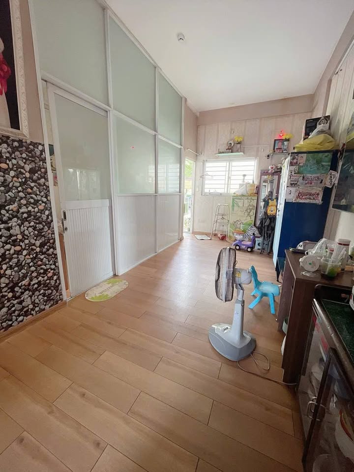 Cho thuê căn hộ Ehome4 41m² - Căn góc, giá 3.5 triệu/tháng