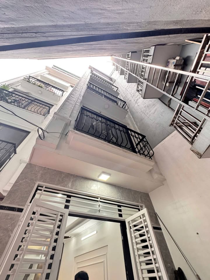 Nhà riêng Trương Định 32m² giá từ 8 tỷ - Full nội thất, sẵn sàng ở ngay!