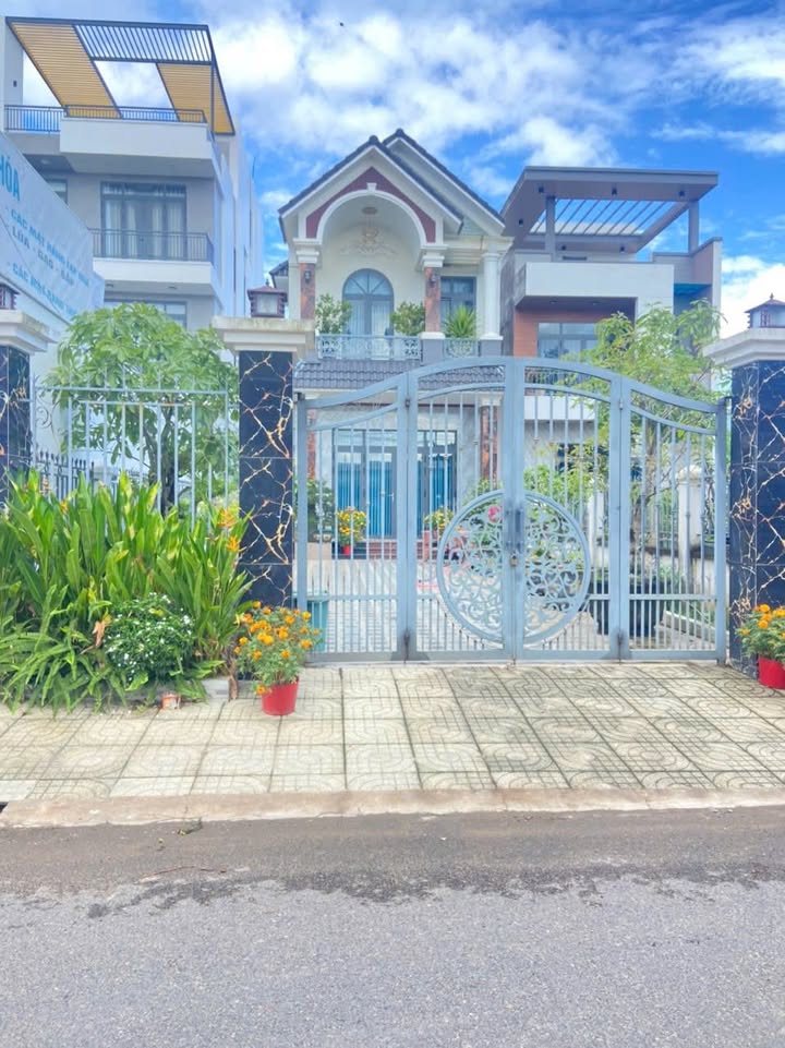 Nhà Mái Thái 290m² Sổ Hồng Riêng - Long Phước, Long Thành Giá Đầu Tư