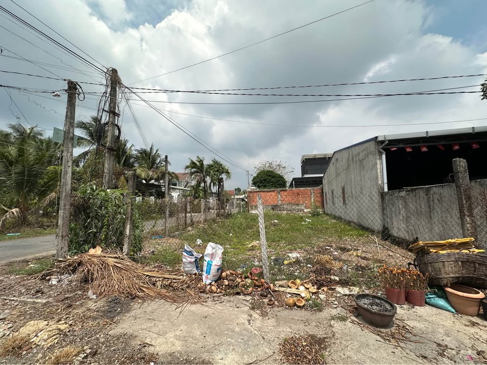 Đất nền Ninh Sơn TP Tây Ninh 189m² giá 1.75 tỷ - Vị trí đắc địa!