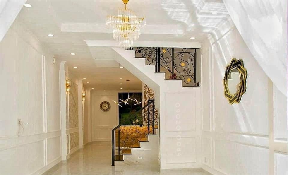 Nhà 3PN Quận 3 Hẻm Xe Hơi - Sát Công Viên Bờ Kè, Giá 28 Triệu/Tháng