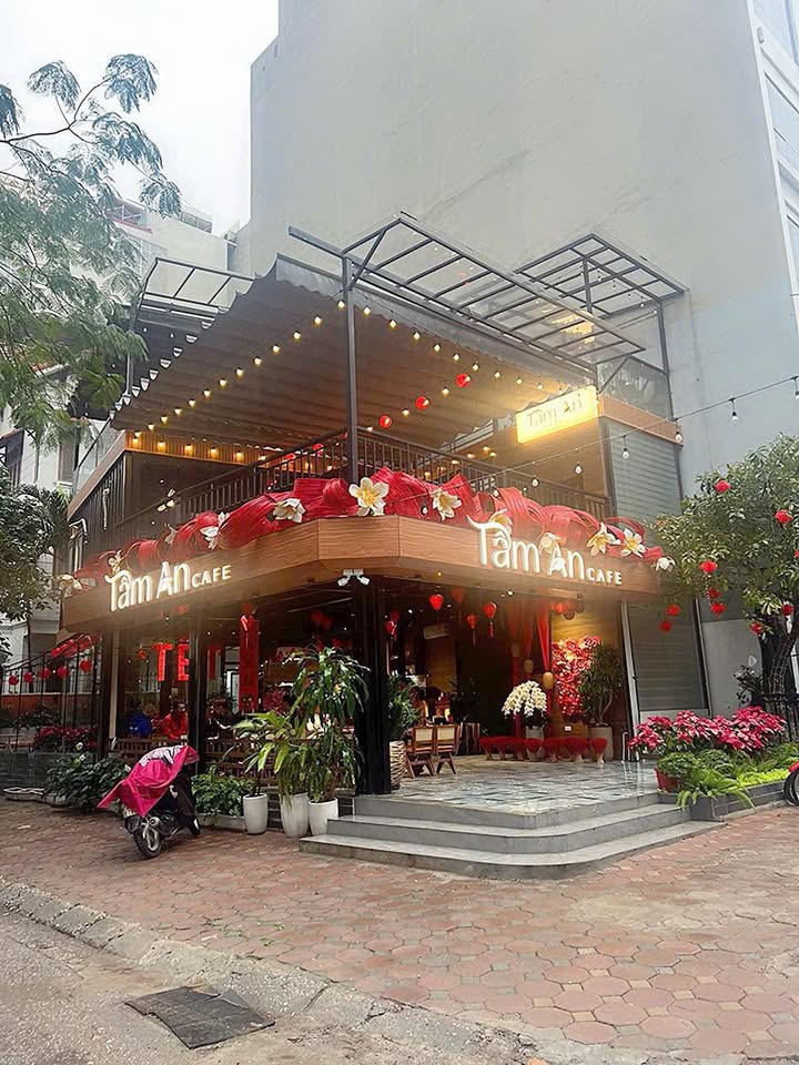 Mặt bằng góc Nguyễn Văn Lộc, Hà Đông - 350m² kinh doanh cafe, trà sữa