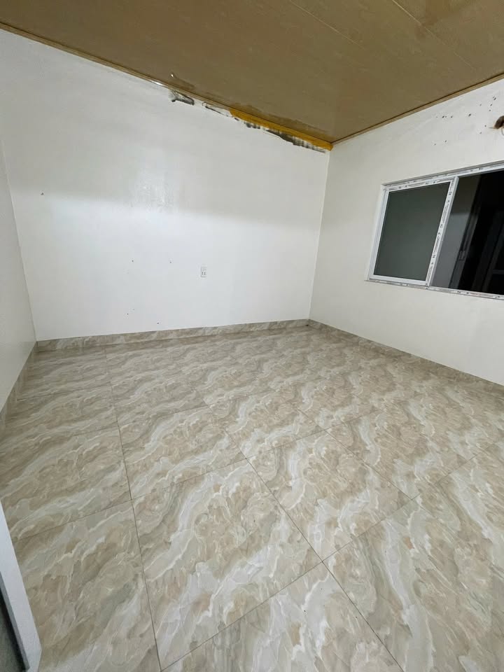 Nhà C4 Gác Lửng Vũ Trọng Phụng 99m² - Chính Chủ Bán Gấp 2.25 Tỷ