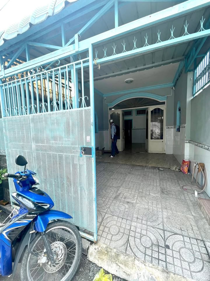 Cho thuê nhà nguyên căn Long Trường 76m² giá 6 triệu - Ô tô vào tận nơi!