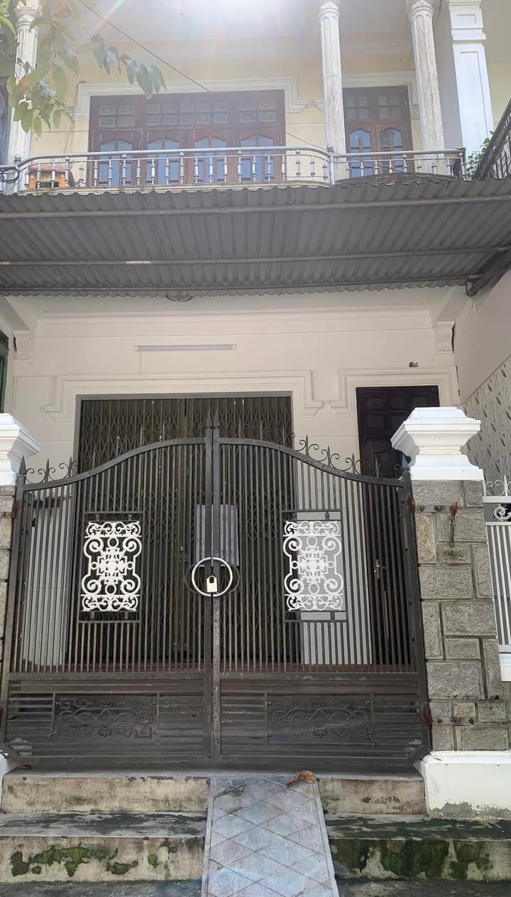 Nhà mặt tiền Võ Liêm Sơn 100m² - Mặt tiền kinh doanh