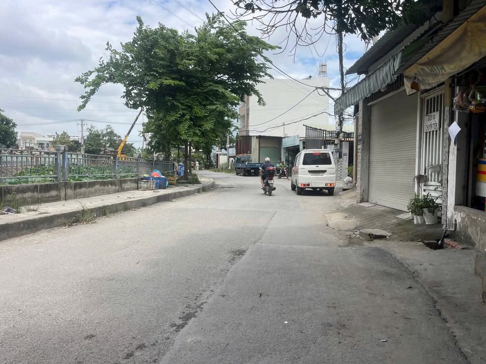 Nhà Mặt Tiền Vườn Lài Q12 - Dòng Tiền 360 Triệu/Năm - 15 Tỷ