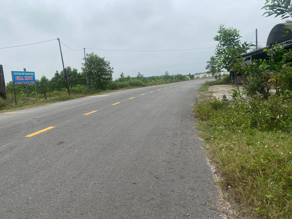 Đất Nền Vĩnh Định, Vĩnh Linh 210m² - Tiềm Năng Tăng Giá Vượt Trội!