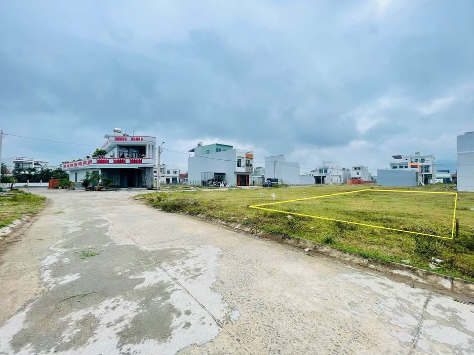 Đất nền Tuy Hoà 138m² giá 1.75 tỷ - Sổ đỏ chính chủ!