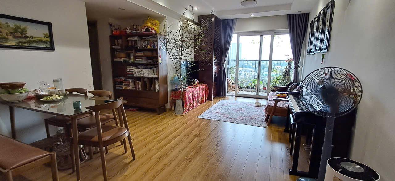 Bán Căn hộ Rừng Cọ Văn Giang 92m² - View Vườn Tùng Tầng Trung