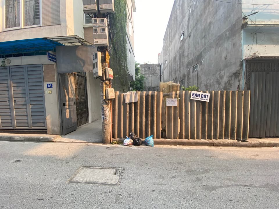 Đất Lô Góc Lai Xá, Hoài Đức 44m² - Ô tô vào đất, Giá 6 Tỷ