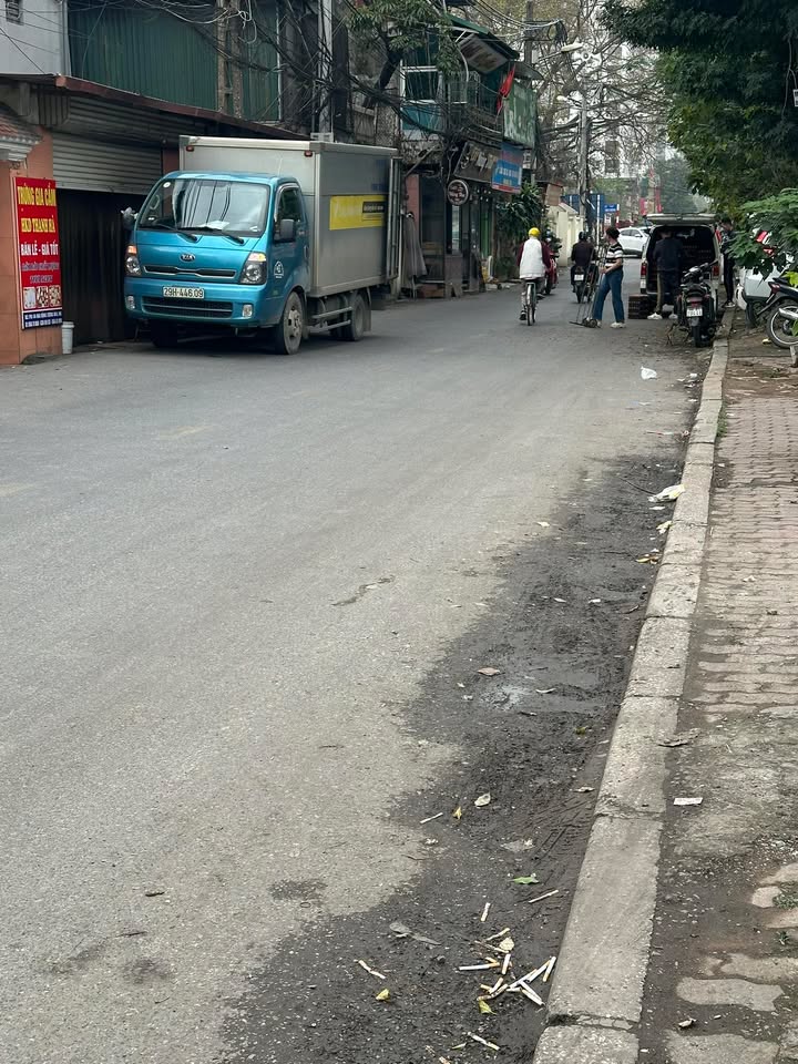 Nhà Mai Động 37m² (Sổ đỏ chính chủ) - Giá Tốt, 4PN, Gần Chợ & Trường