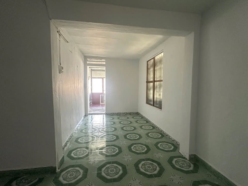 Nhà riêng 37m² Ngõ 703 Trần Phú Cẩm Phả - Sổ hồng sẵn, vào ở ngay!