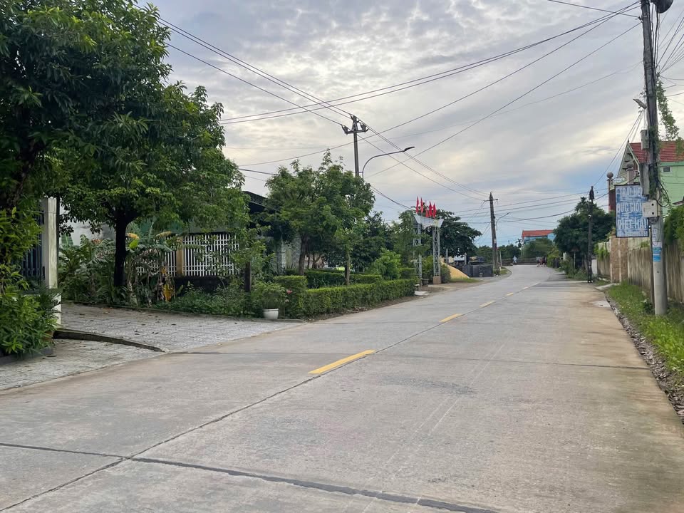 Nhà phố Xuân Thủy, Lệ Thủy 168m² - Mặt tiền kinh doanh đắc địa!