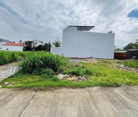 Đất Nền Góc Đẹp 109.8m² Hẻm Trần Bình Trọng, TP Quảng Ngãi - Sổ Đỏ Sẵn Sàng