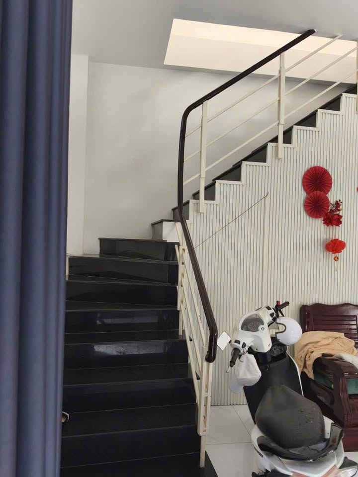 Nhà 1 Trệt 1 Lầu 3PN Hẻm Ô Tô P.2 Vũng Tàu - Giá 8 Triệu/Tháng