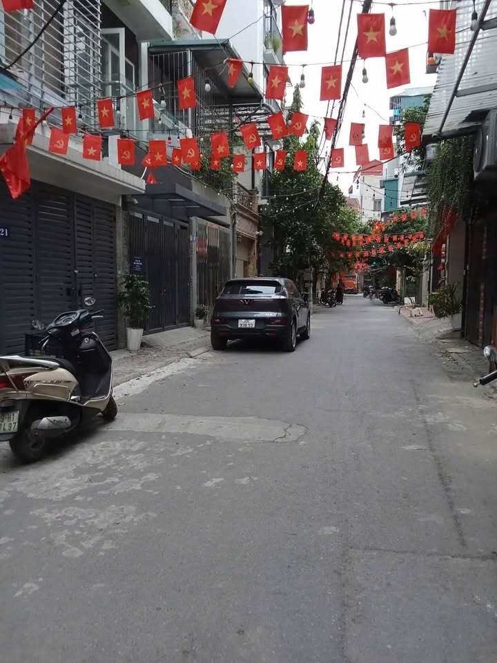 Đất Nguyễn Đức Cảnh Hoàng Mai 36m² 5,48 tỷ - Sổ đỏ chính chủ